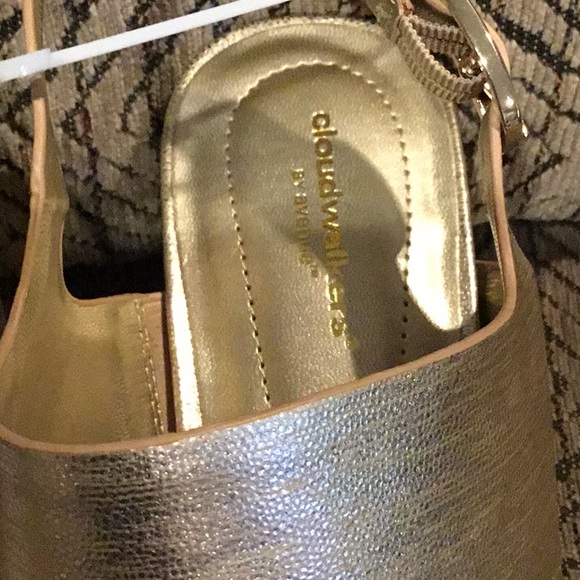 Cloud Walkers Shoes - Picture 2 of 8